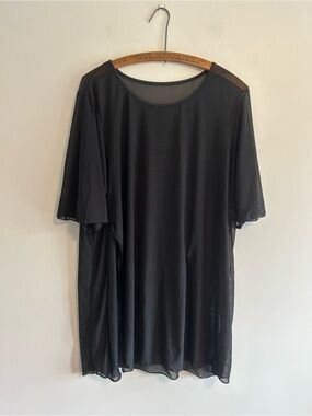Shein 2x black mesh short sleeve T-shirt with high side cut slit